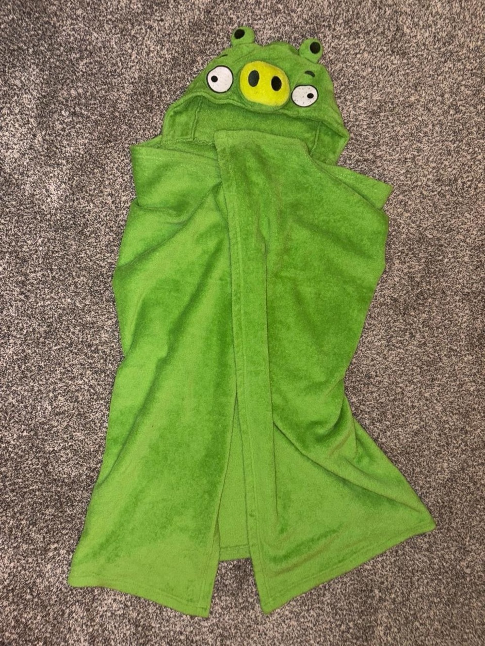 Green Y2K Angry Birds Pig hooded blanket